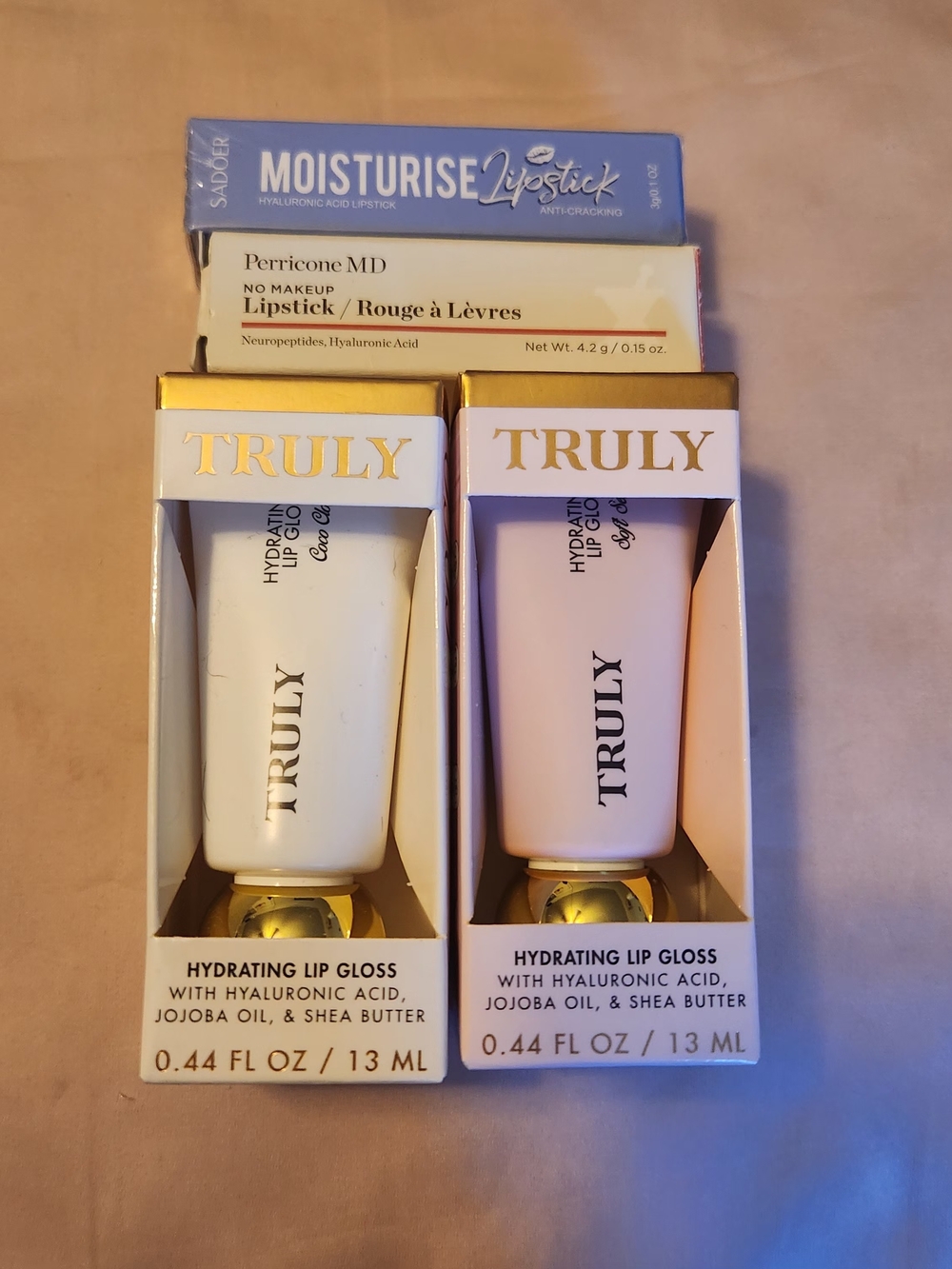 TRULY Hydrating Lip Gloss Duo - White & Light Pink Tubes